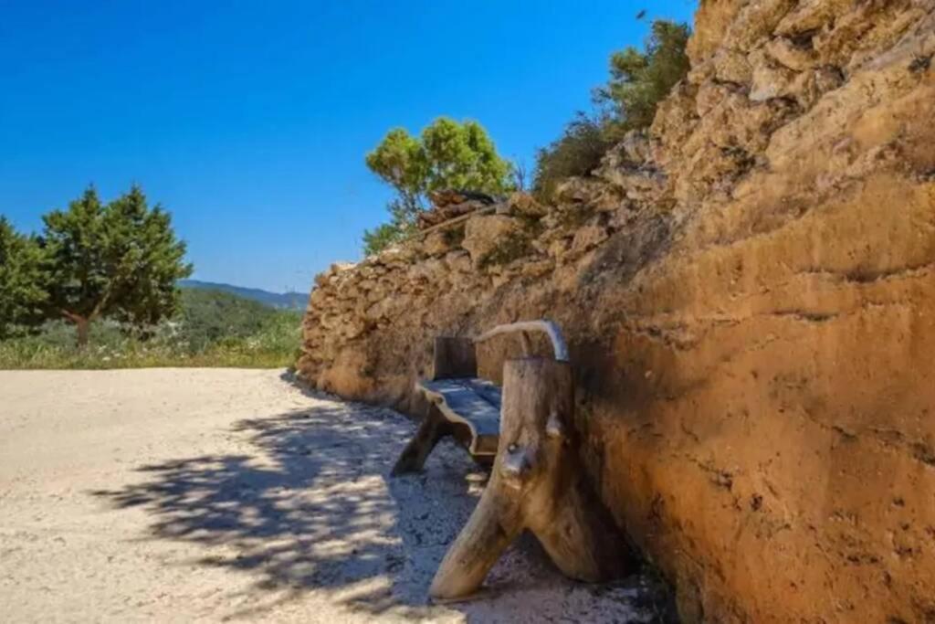 Casa Ibicenca En Cala D´hort *